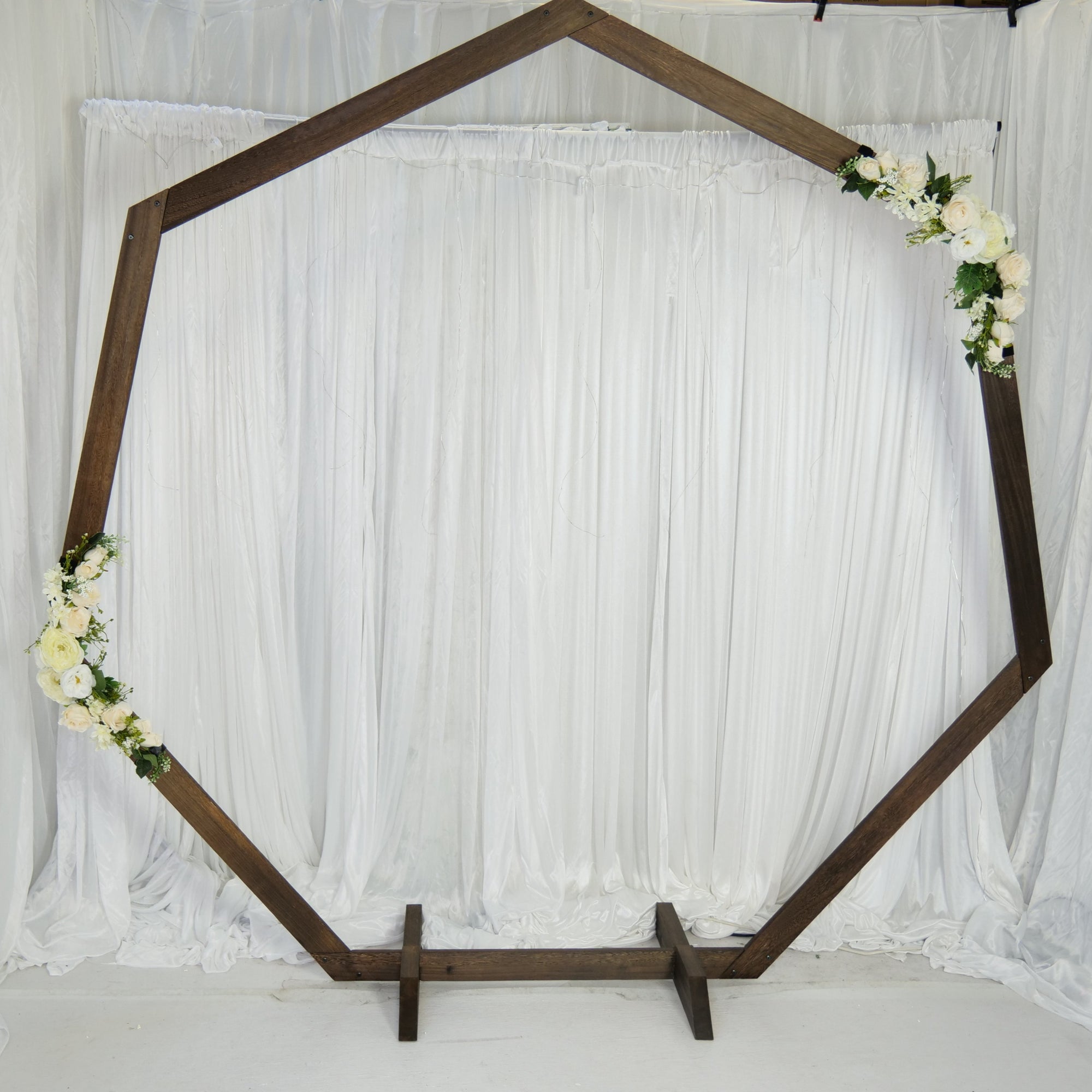 Location - Arche hexagonale en bois - 230cm